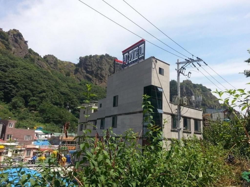 Ace Hotel Ulleung Exterior photo